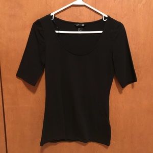 H&M Basic Black 3/4 Length Steve T-Shirt
